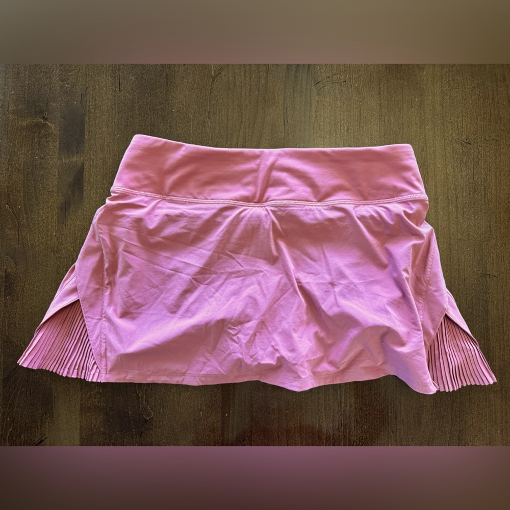 Lululemon skort, size: 6
